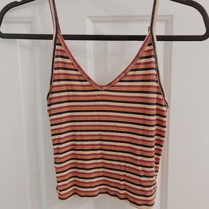 american eagle cropped tank top